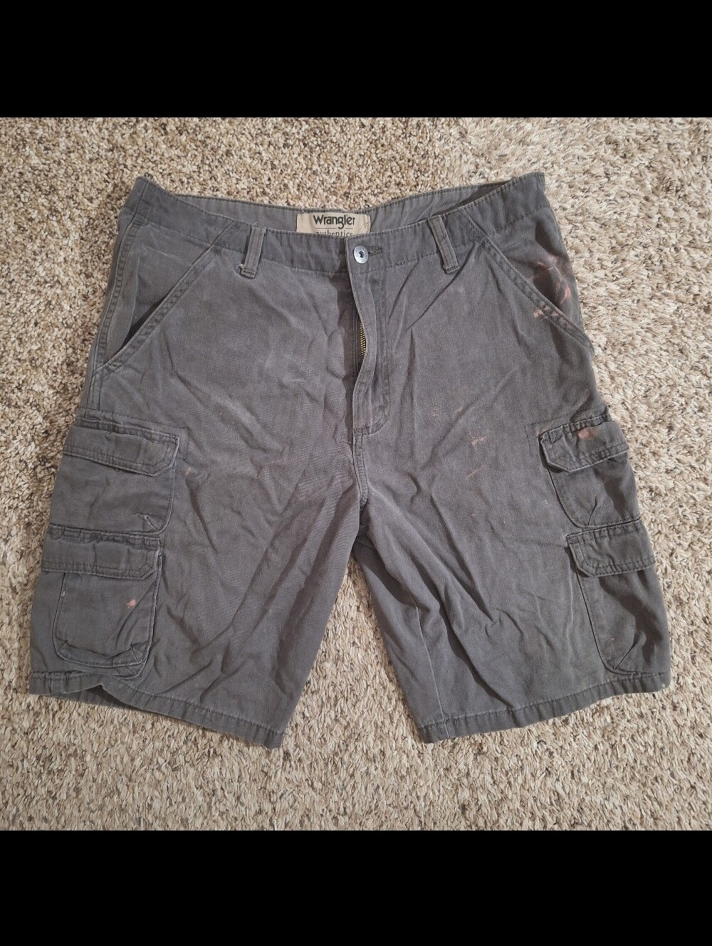 Wrangler Authentics Mens Grey Utility Cargo Shorts Size 32